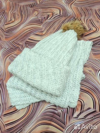 Комплект шапка и снуд
