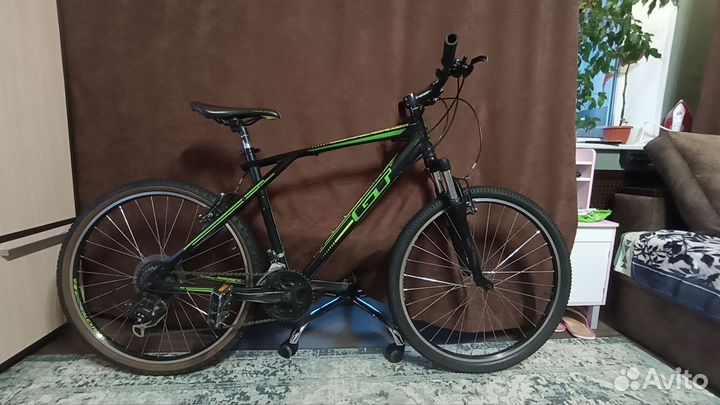 Велосипед GT Agressor 3.0
