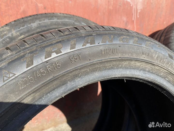 Triangle TH201 Sportex 225/45 R18 95Y