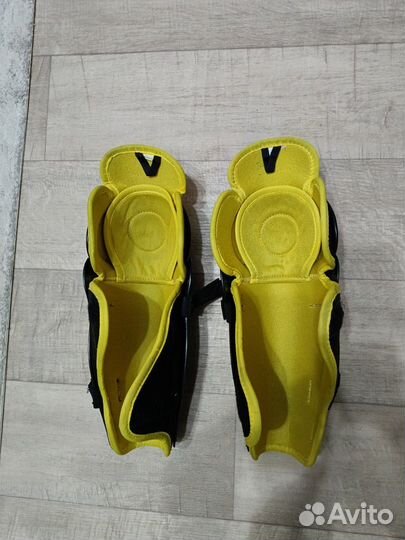 Щитки хоккейные детские