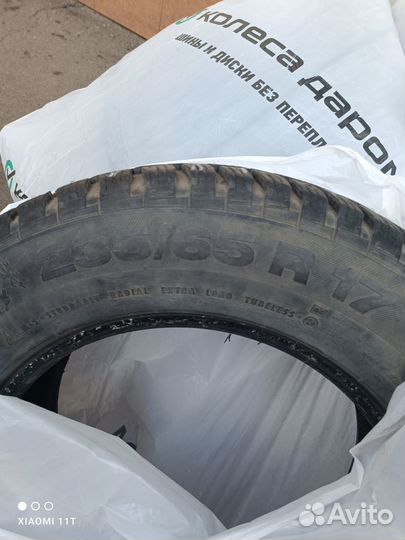 Continental Conti4x4IceContact 235/65 R17 108