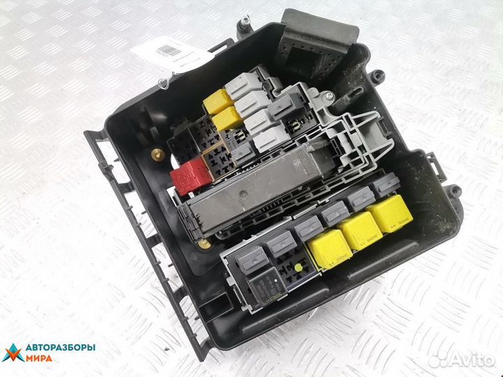 Блок реле Opel Meriva (A) рест. 2007 93363137