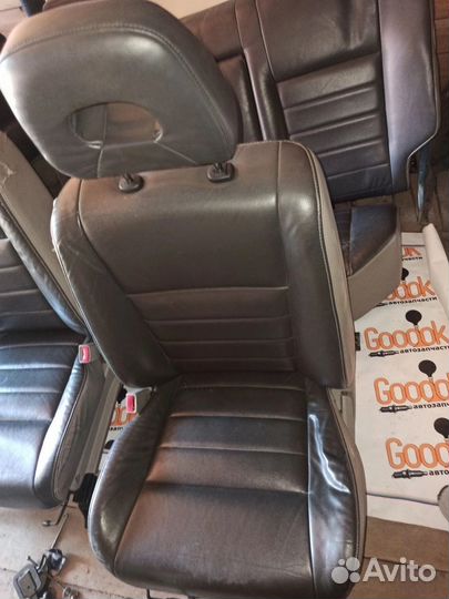 Комплект сидений Nissan X-Trail T30