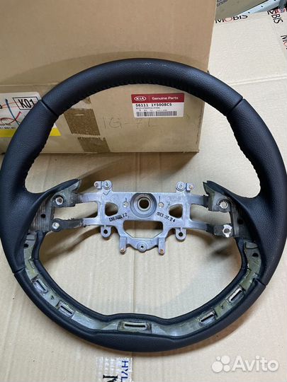 Колесо рулевое Kia Picanto TA 561111Y500BC5