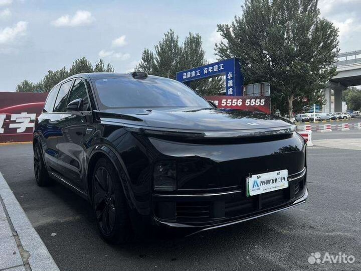 LiXiang L9 1.5 AT, 2023, 5 000 км