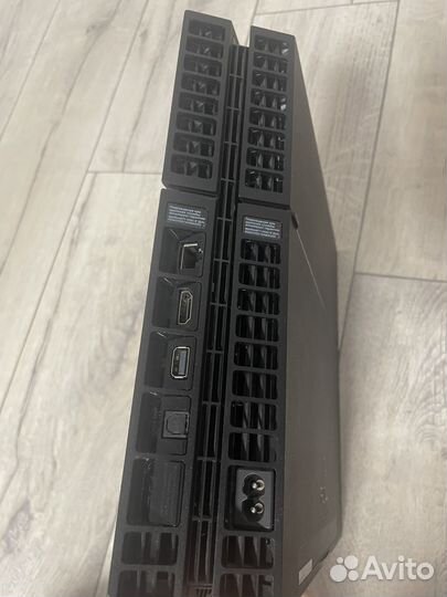 Sony PlayStation 4 ps4