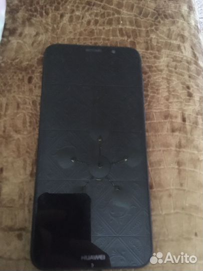 Телефон Huawei