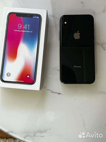Телефон iPhone x