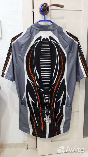 Велоджерси Gonso