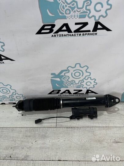 Задняя пневмо стойка Mercedes W164 ML