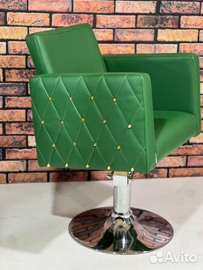 Парикмахерское кресло “элит 2”. Производитель