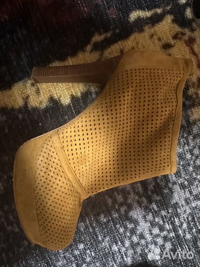 Обувь натуральная кожа на каблуке Minelli