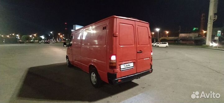 Mercedes-Benz Sprinter цельнометаллический, 1999