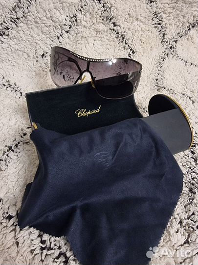 Солнцезащитные очки женские chopard