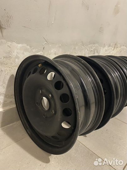 Диски штампованные r15