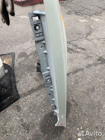 Крыло переднее правое Nissan X-Trail T30