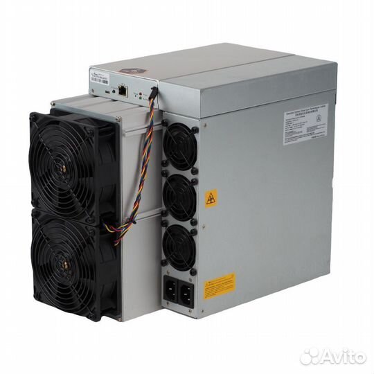 Asic Майнер Antminer S19XP 134TH/s