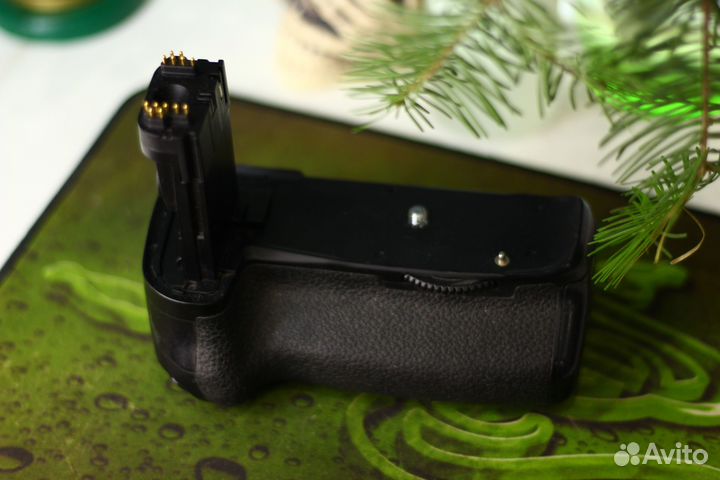 Батарейный блок для canon 60d