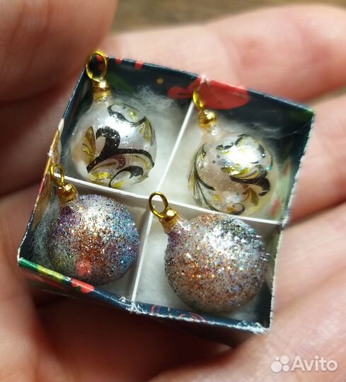 Миниатюрные новогодние шары