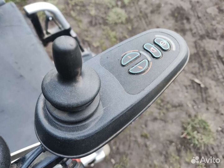 Инвалидная коляска с электроприводом электрическая