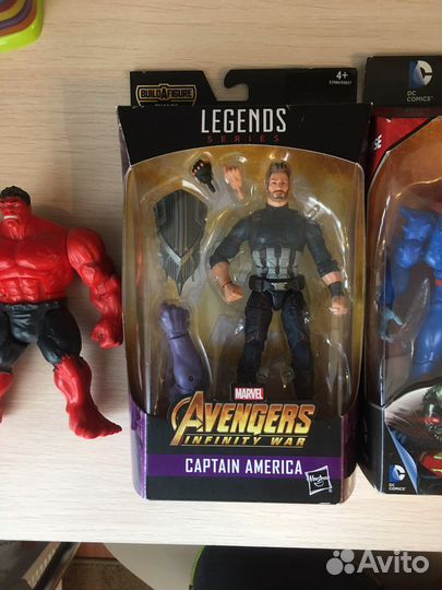 Фигурки марвел legends и DC