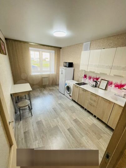 1-к. квартира, 60 м², 1/10 эт.