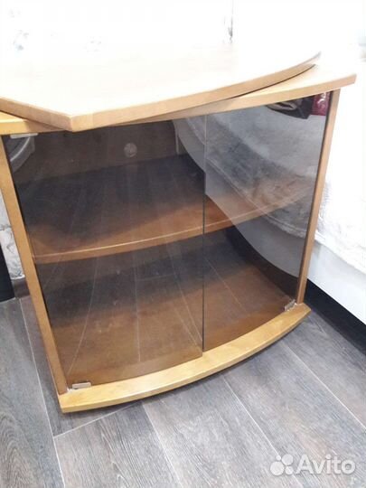 Тумба под телевизор