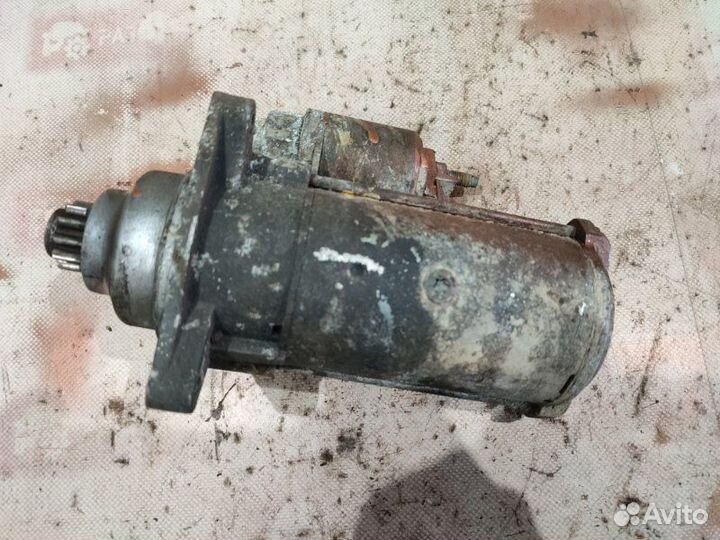 Стартер Volkswagen Transporter T4 2.4 1991