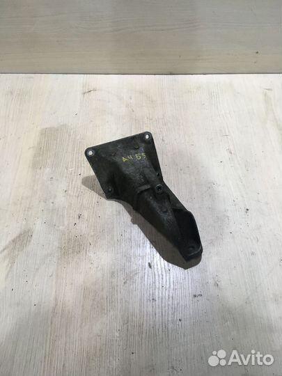 Кронштейн двигателя левый BMW 3 Е46 22111094697