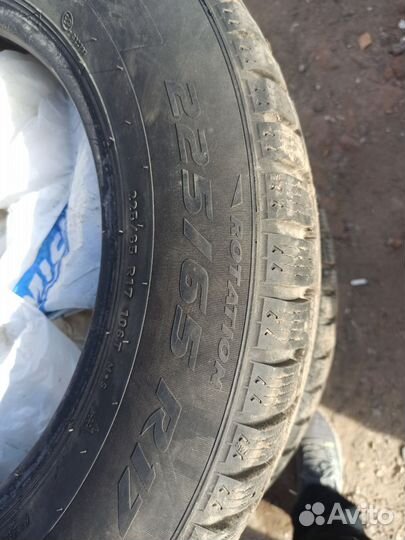 Pirelli Ice Zero 225/65 R17 102L