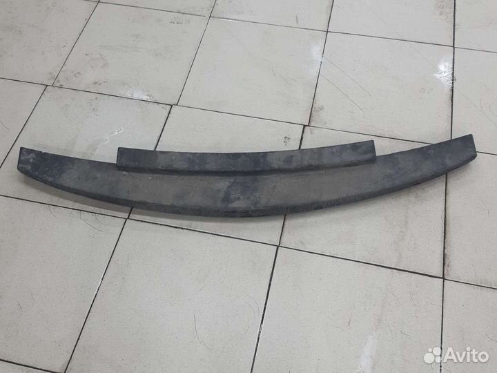 Наполнитель переднего бампера Ниссан тиида