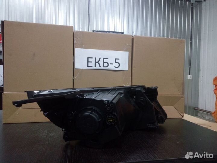 Фара левая Kia Rio QB