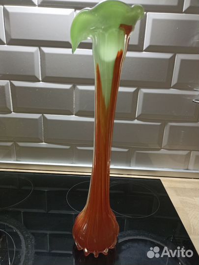 Ваза интерьерная цветное стекло