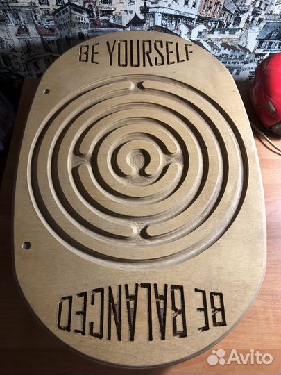 Балансборд с лабиринтом