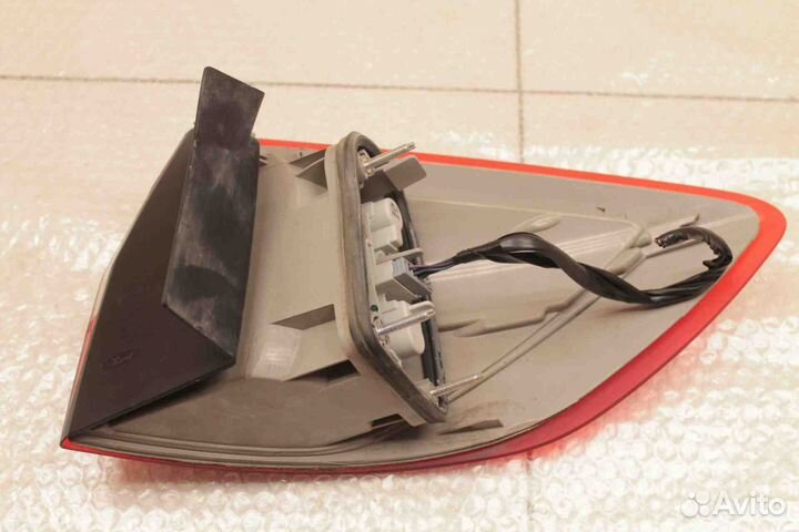 Фонарь наружный левый Ford Mondeo 4 2007-2010