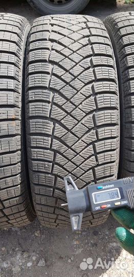 Pirelli Ice Zero FR 225/60 R18