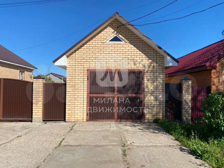 Дом 289,8 м² на участке 15,2 сот.