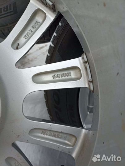 Оригинальные диски+резина Alfa-Romeo R17