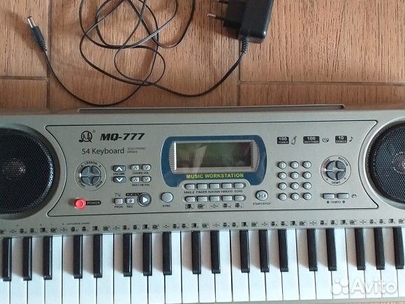 Синтезатор игрушка