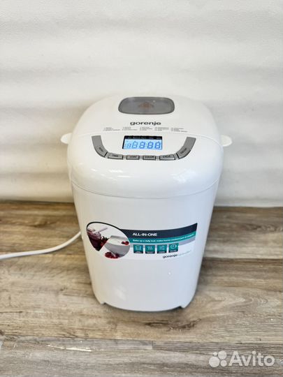 Хлебопечка Gorenje BM 910WII