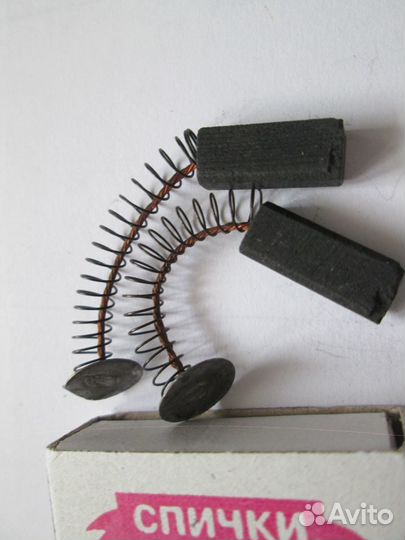 Щетки угольные 4х6х15