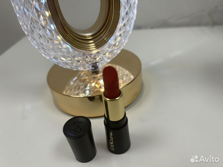 Lancome помада