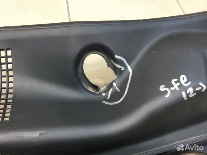 Решетка стеклооч. (планка под лобовое стекло)