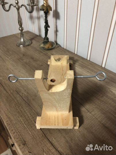 Подставка для бараньей ноги хамон