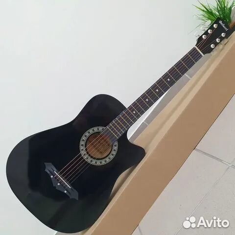 Гитара акустическая