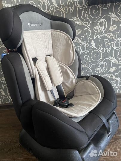 Продам автокресло
