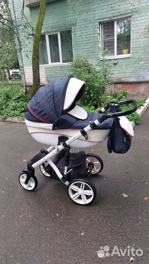 Коляска 2 в 1 adamex
