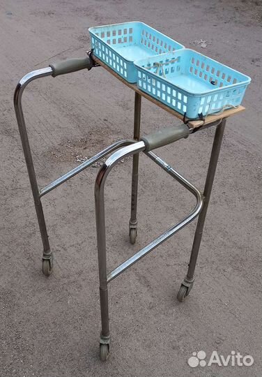 Ходунки для пожилых людей на колесиках бу