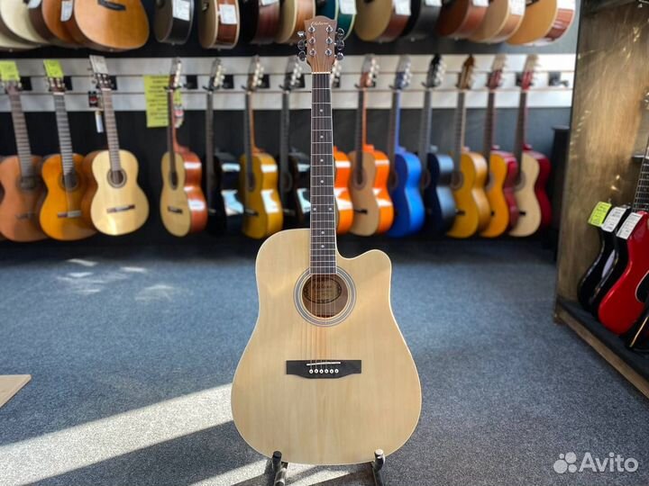Акустическая гитара