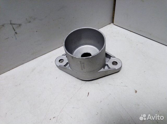 Опора амортизатора заднего Volkswagen Passat B5